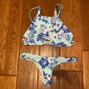 Frankies bikinis
